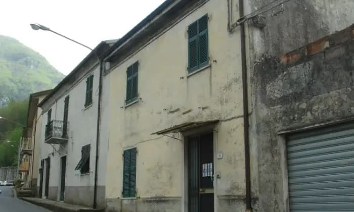 Rexer-Fivizzano-Appartamento-su-due-piani-in-vendita-ALTRO