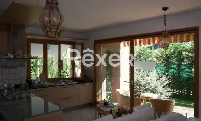 Rexer-Caresanablot-Villa-unifamiliare-in-vendita-CUCINA