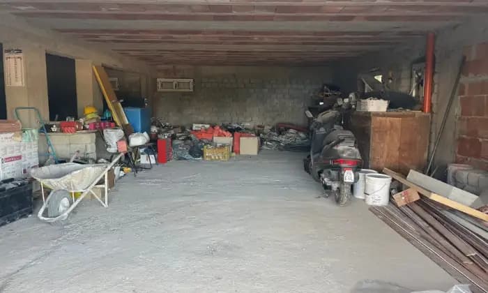 Rexer-Montegiordano-Appartamento-da-ultimare-garage-doppio-garage