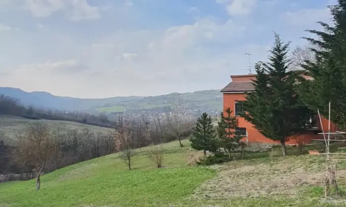 Rexer-Pecorara-Casa-panoramica-in-mezzo-al-verde-TERRAZZO
