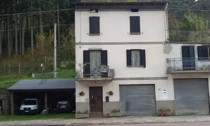 Rexer-Montese-Villa-unifamiliare-via-Porrettana-Montese-ALTRO