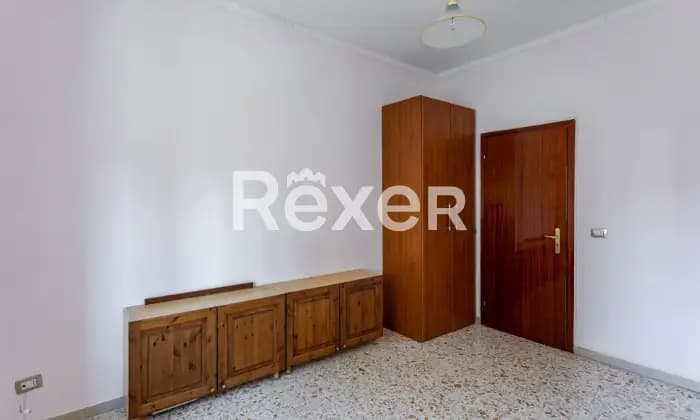 Rexer-Sulmona-Grande-appartamento-luminoso-con-balcone-Sulmona-Centro-CAMERA-DA-LETTO