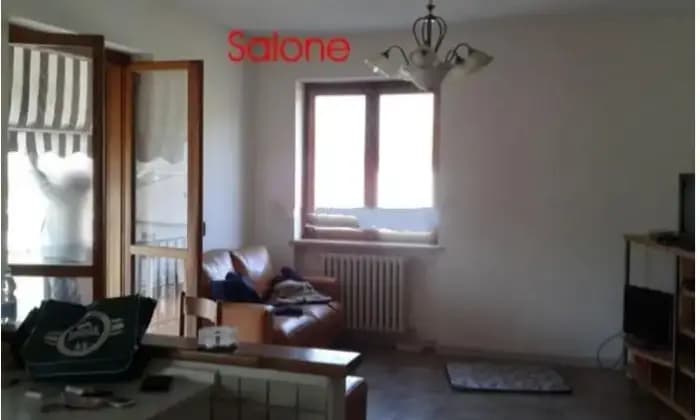 Rexer-Asti-Appartamento-in-vendita-in-frazione-Valenzani-a-Asti-SALONE