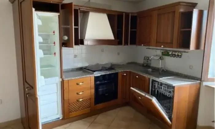 Rexer-Fabriano-Appartamento-su-due-piani-in-vendita-in-via-Moscano-a-Fabriano-CUCINA