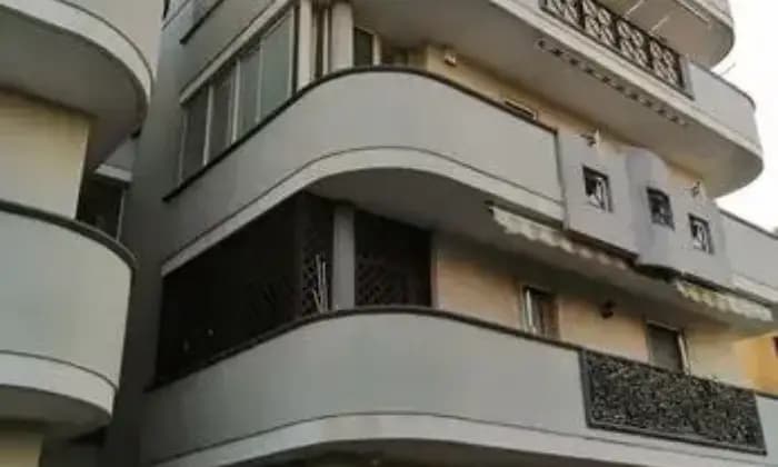 Rexer-Surbo-Vendesi-Appartamento-al-terzo-piano-situato-a-Giorgilorio-Facciata