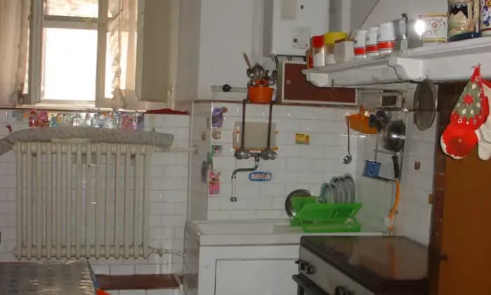Rexer-Filottrano-Appartamento-al-centro-di-Filottrano-AN-sulle-colline-marchigiana-Cucina