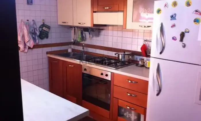 Rexer-Fara-in-Sabina-Vendesi-appartamento-a-PASSO-CORESE-FARA-IN-SABINA-Cucina