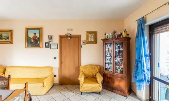 Rexer-Avezzano-Appartamento-con-terrazzi-spaziosi-e-posizione-strategica-SALONE
