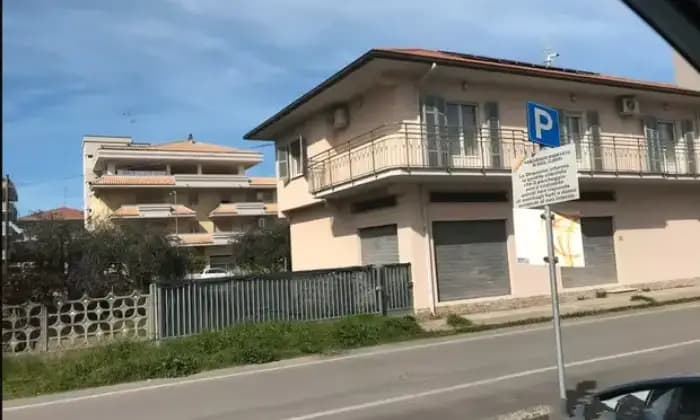 Rexer-Alba-Adriatica-Immobile-allo-stato-grezzo-in-vendita-ad-Alba-Adriatica-TE-Garage