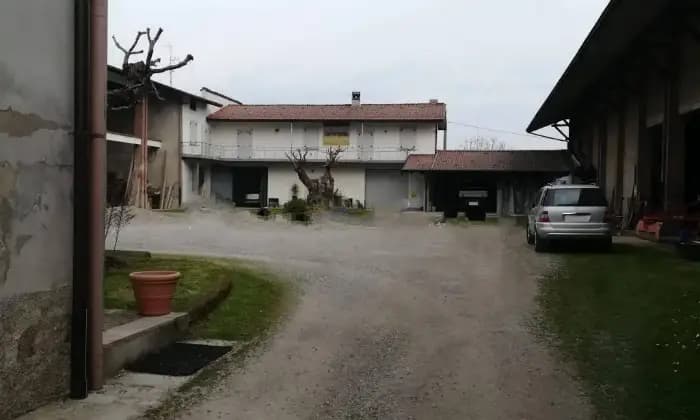 Rexer-Morengo-Cascina-Strada-Provinciale-Cremasca-Morengo-Garage