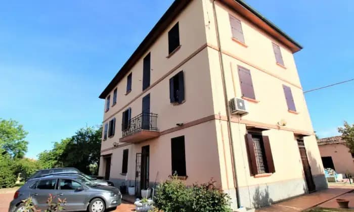 Rexer-San-Giovanni-in-Persiceto-Villa-unifamiliare-a-San-Giovanni-in-Persiceto-Giardino