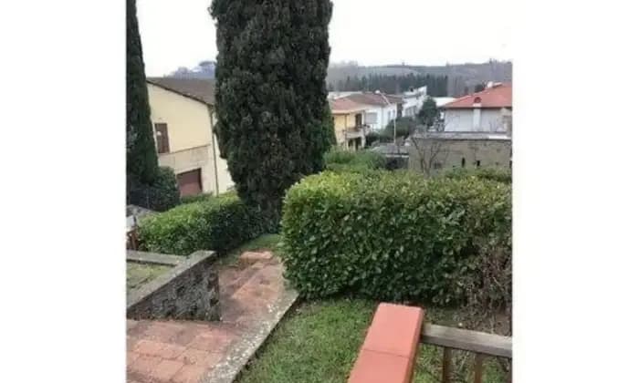 Rexer-Montelupo-Fiorentino-Villa-unifamiliare-via-della-Repubblica-Centro-Montelupo-Fiorentino-Giardino