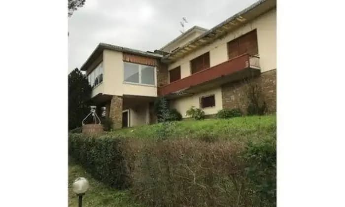 Rexer-Montelupo-Fiorentino-Villa-unifamiliare-via-della-Repubblica-Centro-Montelupo-Fiorentino-Giardino