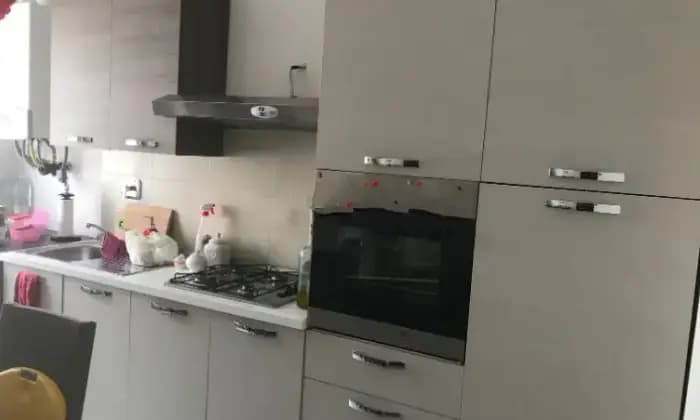 Rexer-Bordighera-Vendesi-appartamento-in-Vittorio-Emanuele-II-a-Centro-Bordighera-Cucina