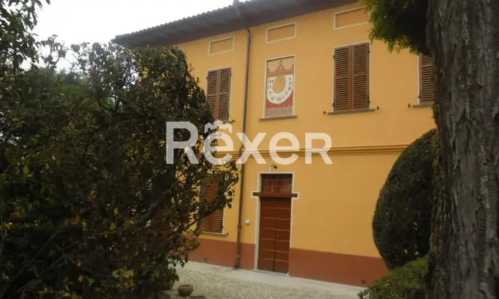 Rexer-Alessandria-Immobile-storico-interamente-ristrutturato-immerso-in-ampia-area-a-verde-Terrazzo