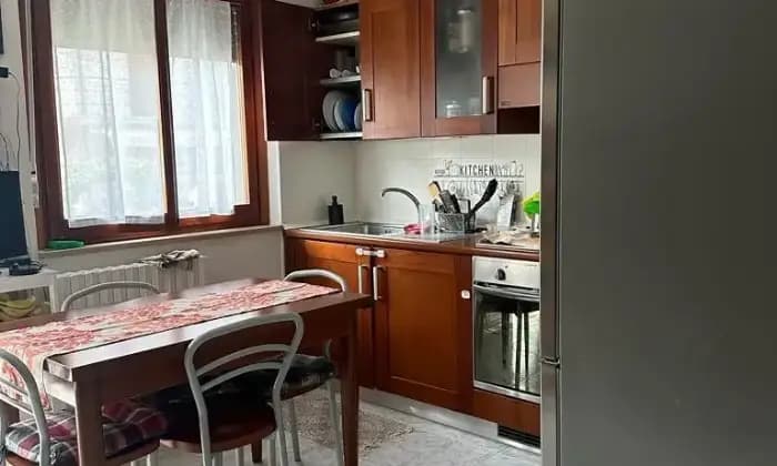 Rexer-Castel-di-Lama-Vendesi-Appartamento-con-Giardino-rustico-con-camino-e-garage-Cucina