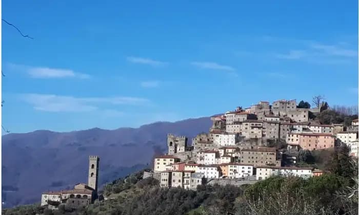 Rexer-Pescia-Trilocale-Borgo-Giacomo-Matteotti-Castelli-Pescia-Nord-Pescia-Terrazzo