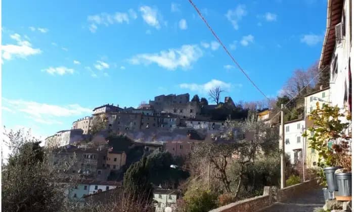 Rexer-Pescia-Trilocale-Borgo-Giacomo-Matteotti-Castelli-Pescia-Nord-Pescia-Terrazzo
