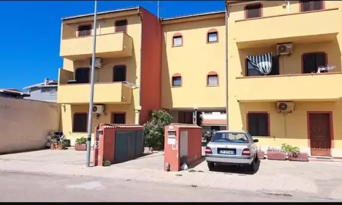 Rexer-Valledoria-Vendesi-appartamento-in-Gioacchino-Rossini-a-VALLEDORIA-Terrazzo