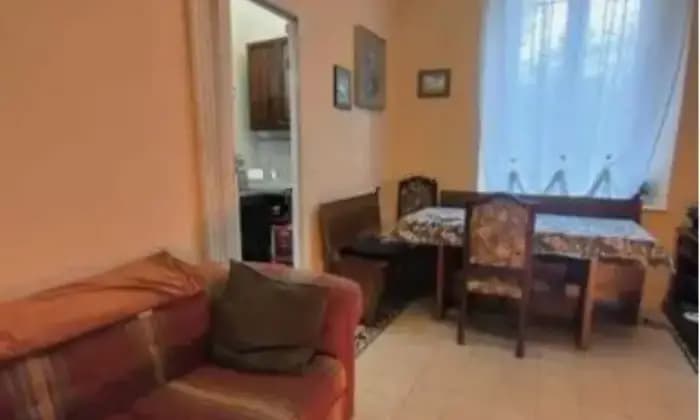 Rexer-Fornovo-di-Taro-Appartamento-Quadrilocale-in-vendita-in-via-Vittorio-Veneto-Fornovo-di-Taro-piano-terra-rialzato-Salone