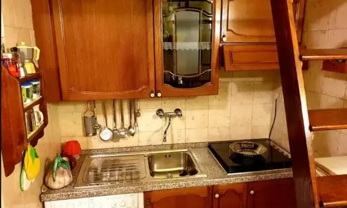 Rexer-Ventasso-Appartamento-in-vendita-in-via-Monte-Nuda-a-Cerreto-Laghi-Cucina