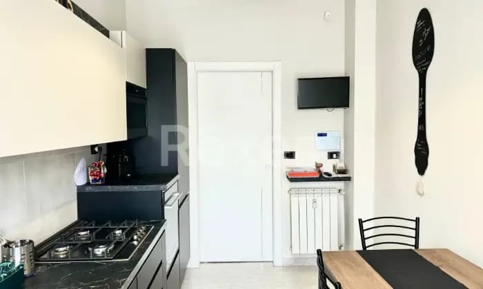 Rexer-Pianezza-Appartamento-ristrutturato-mq-con-box-auto-e-cantina-Cucina