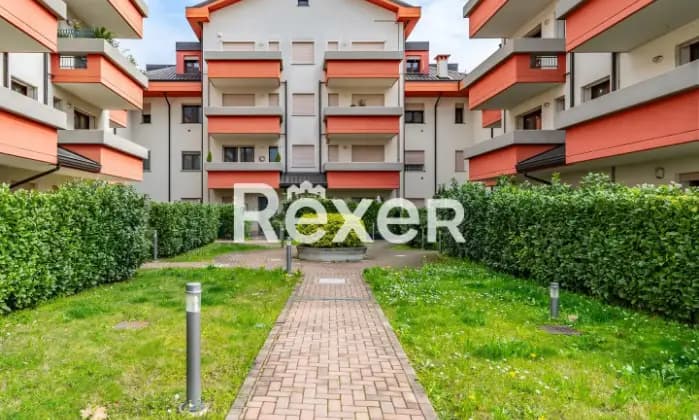 Rexer-Segrate-Appartamento-mq-in-classe-A-con-giardino-cantina-e-posto-auto-Giardino