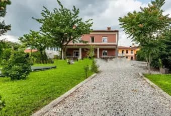 Rexer-Zugliano-Villa-bifamiliare-via-CasetteZugliano-VI-Giardino