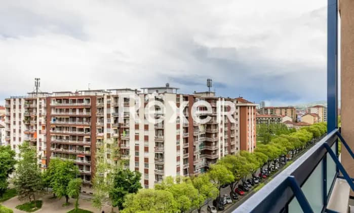 Rexer-Torino-Appartamento-trilocale-mq-Giardino
