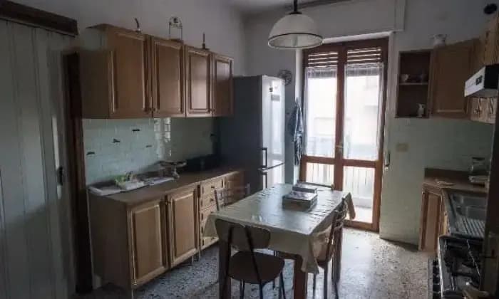 Rexer-Nuoro-Splendido-p-luminosissimo-zona-anfiteatro-CUCINA