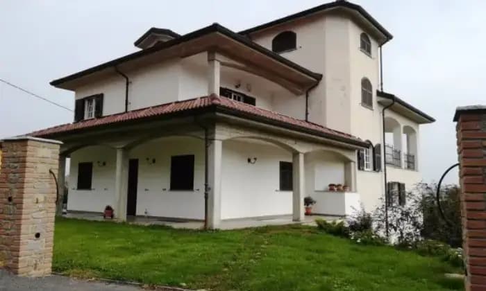 Rexer-Roccavignale-Villa-Localit-Toschini-Roccavignale-GIARDINO