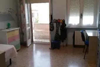 Rexer-Pescara-Luminoso-appartamento-mobiliato-Villa-Sabucchi-CAMERA-DA-LETTO