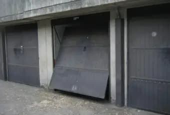 Rexer-Bologna-Garage-anche-per-deposito-materiale-GARAGE