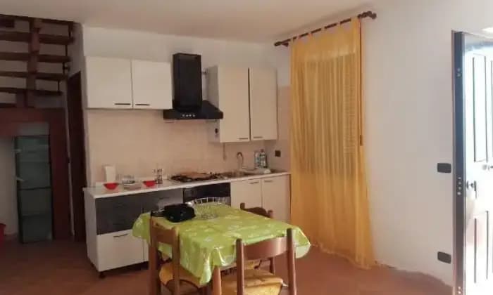 Rexer-Bonifati-Spaziosa-casa-singola-su-tre-livelli-vista-mare-CUCINA