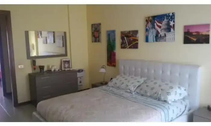 Rexer-Roma-Trilocale-Zona-Valle-Fiorita-Due-Leoni-CAMERA-DA-LETTO