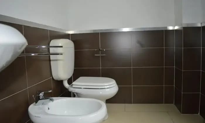 Rexer-Pontedera-Bilocale-Pontedera-BAGNO