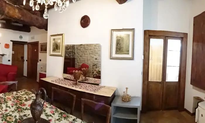 Rexer-Spoleto-Appartamento-Spoleto-Antico-Forno-centro-storico-SALONE