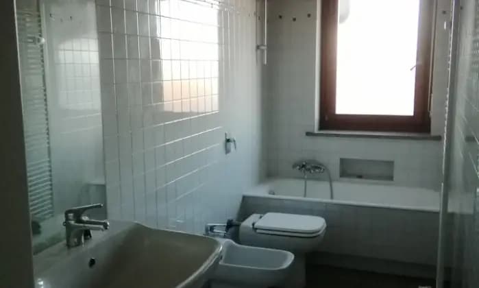 Rexer-Torino-Affitto-appartamento-piazza-Carducci-BAGNO