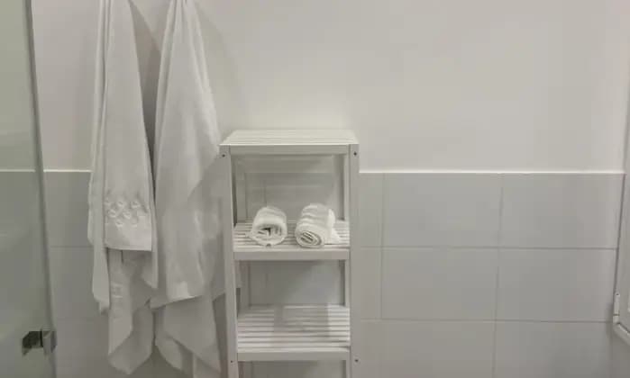 Rexer-Ragusa-Perfette-condizioni-arredato-BAGNO