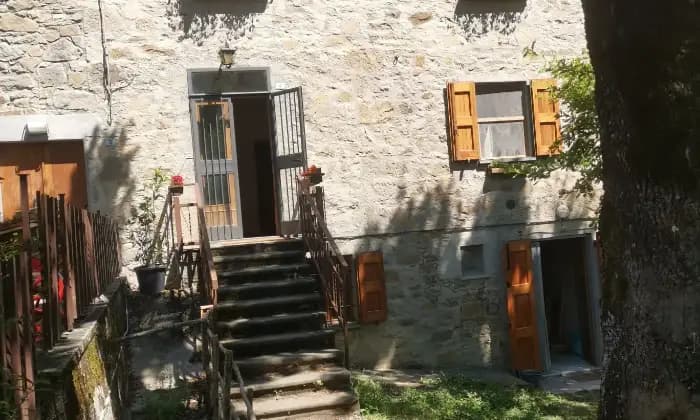 Rexer-Castel-di-Casio-Affitto-turistico-rustico-casale-nellAppennino-toscoemiliano-ESTERNO