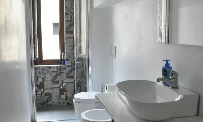 Rexer-Arezzo-Appartamento-brevi-periodi-Arezzo-BAGNO