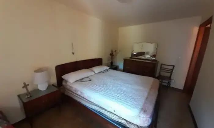 Rexer-Peveragno-Casa-in-momtagna-CAMERA-DA-LETTO