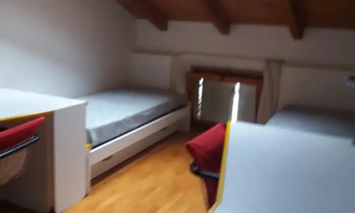Rexer-Trento-Posto-letto-in-stanza-doppia-per-studentessa-CAMERA-DA-LETTO
