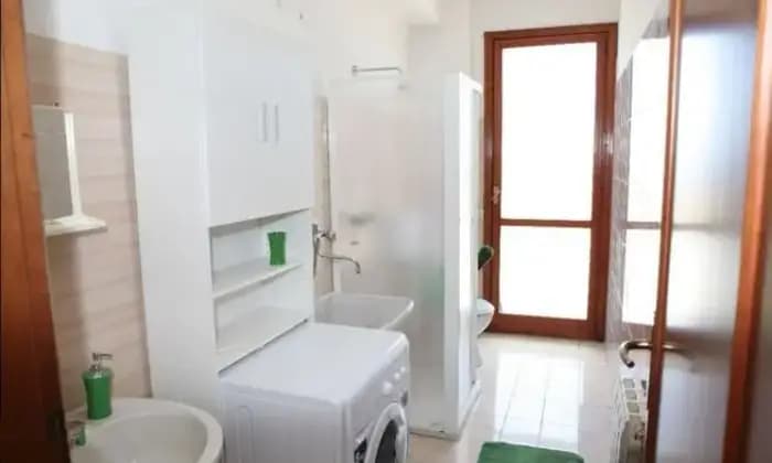 Rexer-Santa-Venerina-Appartamento-in-vendita-BAGNO