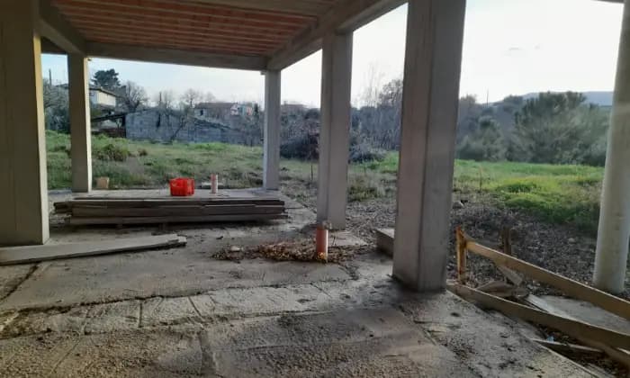 Rexer-Torano-Castello-Terreno-con-rustico-di-recente-costruzione-ALTRO