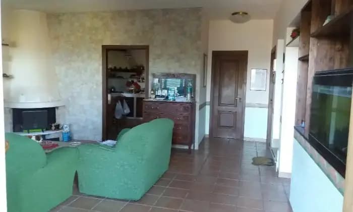 Rexer-Caltanissetta-Villa-unifamiliare-in-Contrada-Tucarbo-Via-San-Petronilla-SALONE
