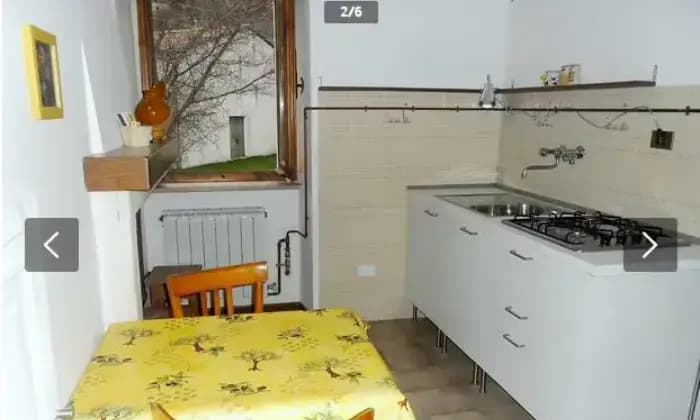 Rexer-Sellano-Appartamento-in-vendita-in-Localit-Colletrampo-a-Sellano-CUCINA