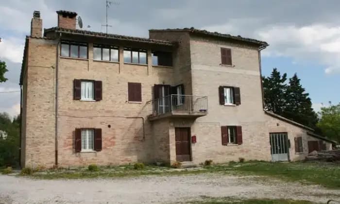 Rexer-Urbino-Vendesi-Rustico-Casale-in-Strada-Provinciale-delle-Cesane-a-Urbino-PU-ALTRO