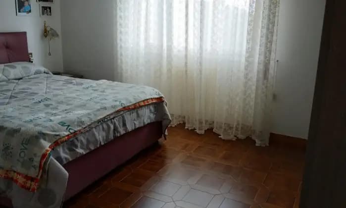 Rexer-Montignoso-Vendo-casa-indipendente-si-mq-e-altri-mq-al-piano-sottotre-camere-da-lettodue-bagnicucina-abitabileampio-soggiorno-balconi-vista-marecorte-esterna-piastrellata-verandaposti-auto-privati-internimq-di-giardinoVista-panoramica-mozzafiato-su-mare-e-monti-Soleggiata-su-quattro-lati-CAMERA-DA-LETTO