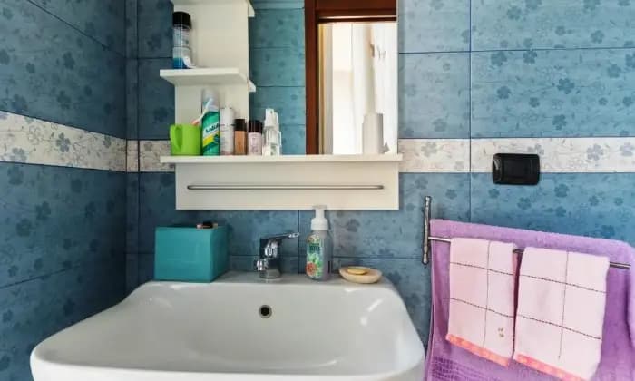 Rexer-Milano-Very-beautiful-apartment-in-historic-center-of-Milan-BAGNO